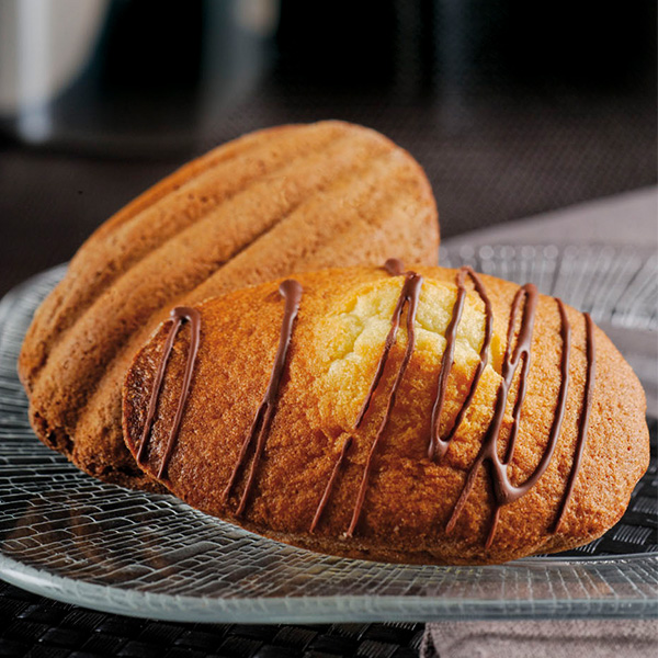 POUDRE A LEVER pour pâtisseries bien développées telles que madeleines moelleuses